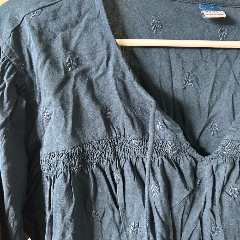 NWOT Old Navy Long Sleeve Blouse Size M